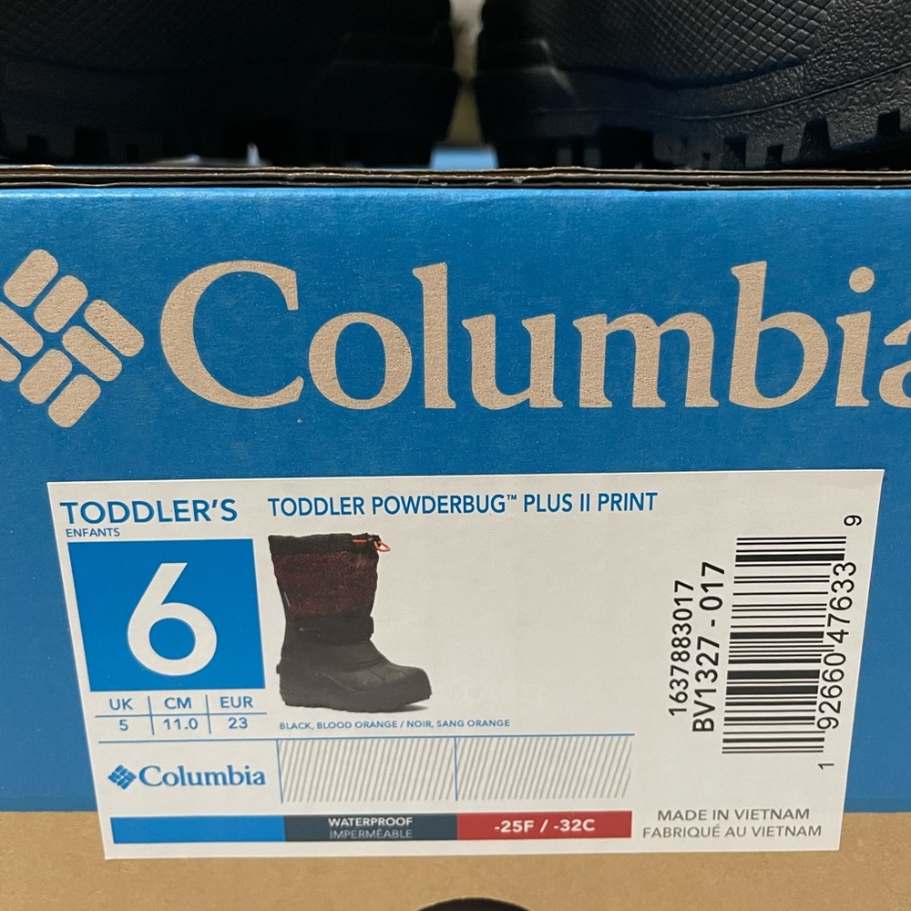 Columbia toddler powderbug plus II print boot. - Picture 2 of 4